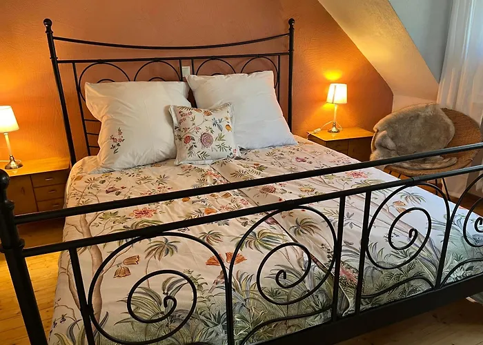 Schoenbachhof 펜션 *